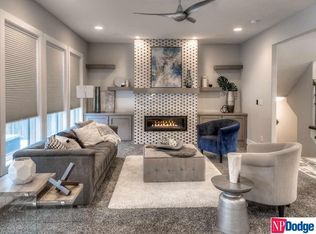 1819 S 211th St, Elkhorn, NE 68022