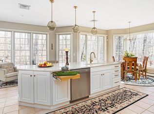 45 Laurel Wood Dr, East Greenwich, RI 02818
