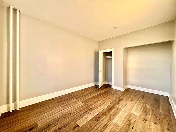 5th image of 3139 Kennedy Blvd #203