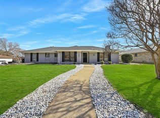 2200 Parkhaven Dr, Plano, TX 75075