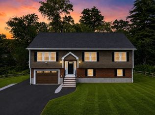 6-6AA McHugh Ave, Billerica, MA 01821