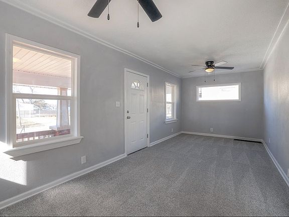 3rd image of 3305 Cleveland Ave