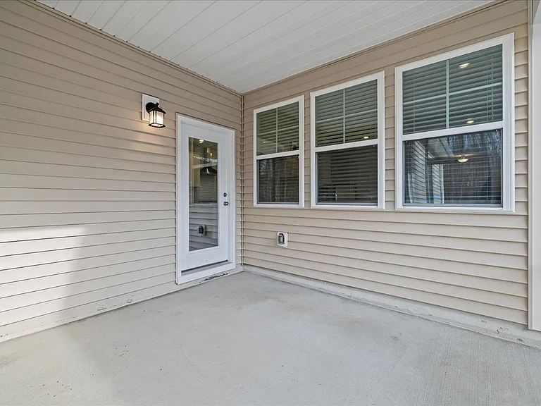271 Edge Of Auburn Blvd — Photo 37