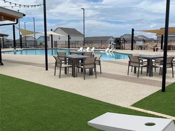 580 Rancho Del Cielo Loop, Jarrell, TX 76537