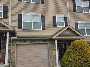 714 Gregs Dr, Harrisburg, PA 17111