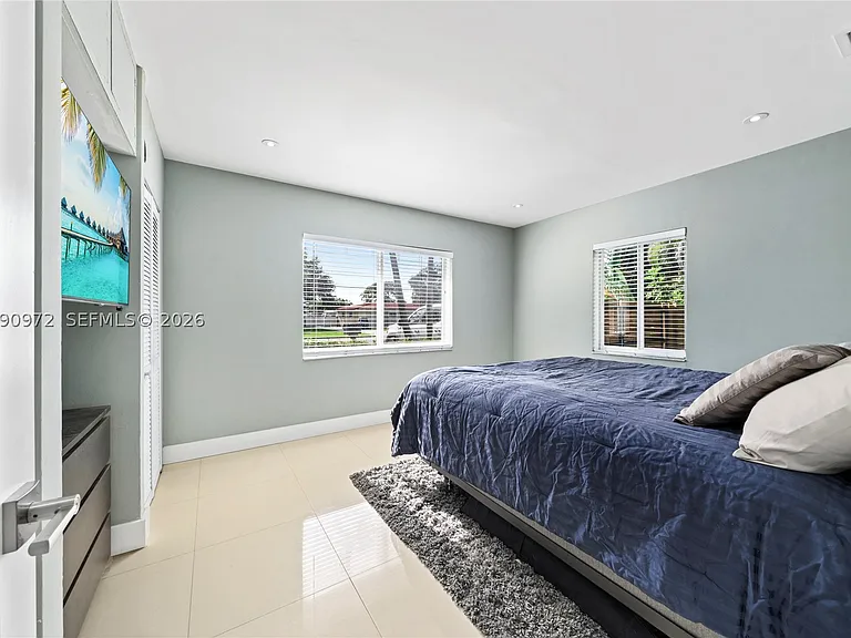 217 E Acre Dr — Photo 24