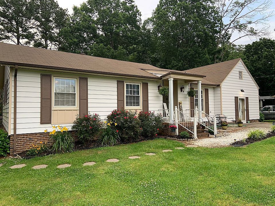 2nd image of 112 Brookhaven Ct