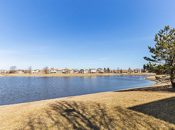 3rd image of 18550 Pine Lake Dr APT 2C