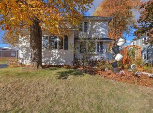 36 W Union Ave, Cedar Grove, WI 53013