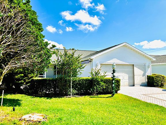 5th image of 1403 Navarro Ct