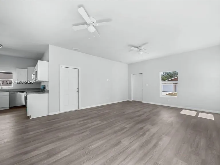 1483 Las Villas Blvd #1483 — Photo 8