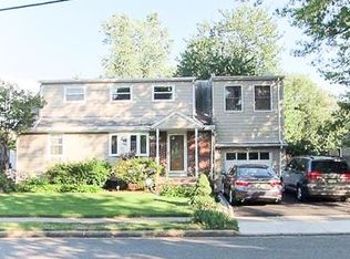 82 Dalton Pl, Edison, NJ 08817