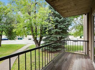 3720 Foss Rd #1, Minneapolis, MN 55421