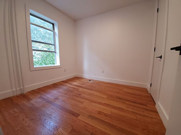 3rd image of 164 Clinton Ave #23E