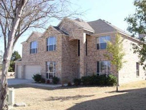 1st image of 606 Oak Creek Dr