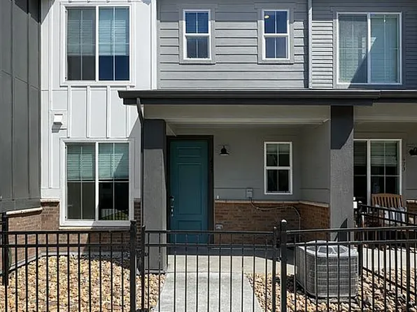 475 Millwall Cir, Castle Pines, CO 80108