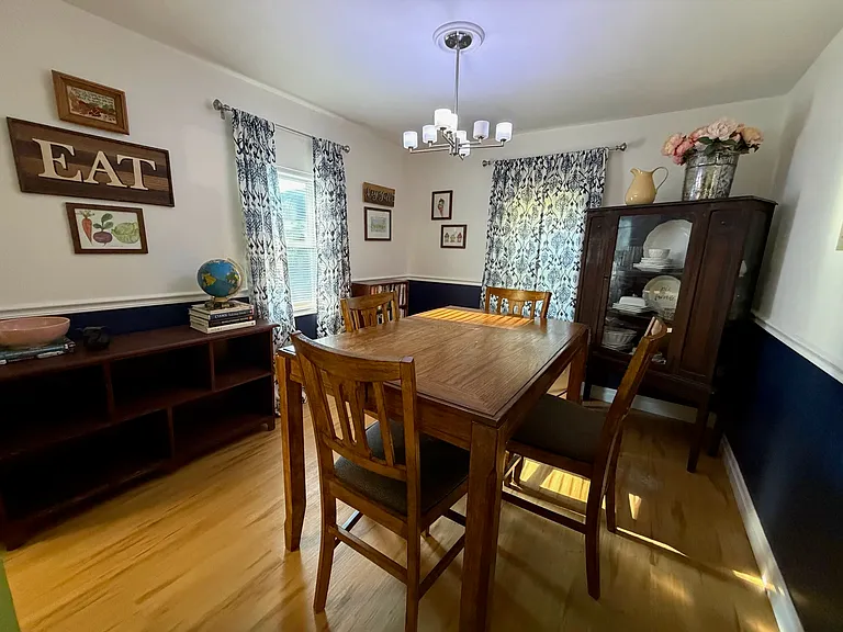 22 Cottage Pl — Photo 6