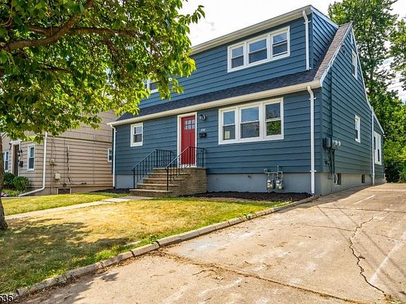 3rd image of 308 Seaton Ave