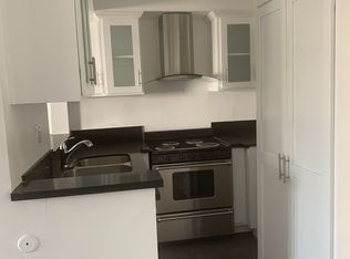 5741.5 Carlton Way #215, Los Angeles, CA 90028