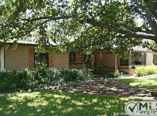 2540 W Gramercy Pl, San Antonio, TX 78228