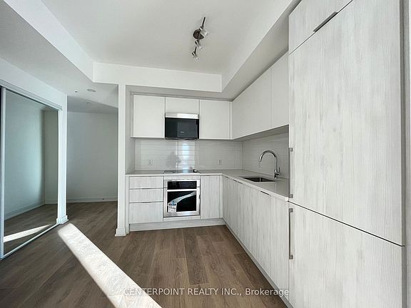 3rd image of 2033 Kennedy Rd #2009