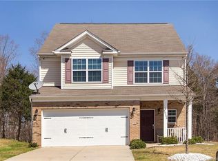 10306 Atkins Ridge Dr, Charlotte, NC 28213