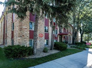 1296 Pleasant Ave #105, Saint Paul, MN 55102