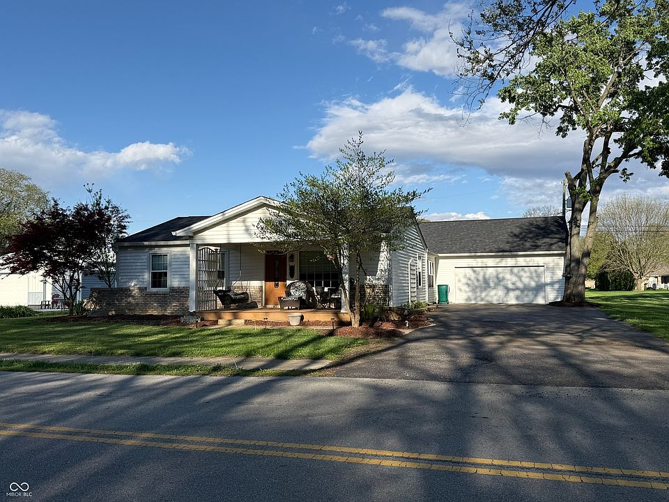 1st image of 1109 Hoy Ave