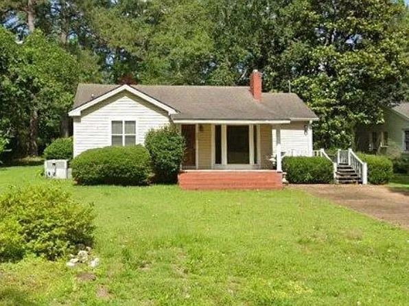 111 Redbud Ln, Greenville, AL 36037