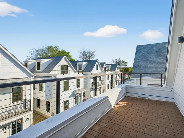 37 Nats Ct, Charleston, SC 29403