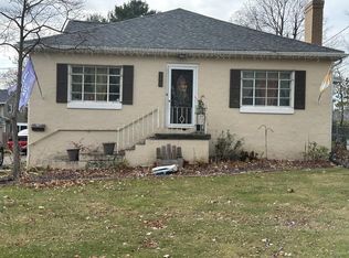 986 Woodland Rd, Mansfield, OH 44907