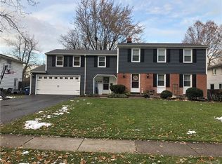 140 Foxcroft Ln, Buffalo, NY 14221