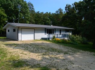 N6370 N County Line Rd, Delavan, WI 53115