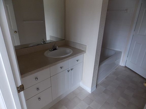 2nd image of 18001 Richmond Place Dr APT 1013