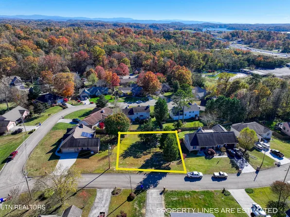 5217 Custis Ln, Knoxville, TN 37920