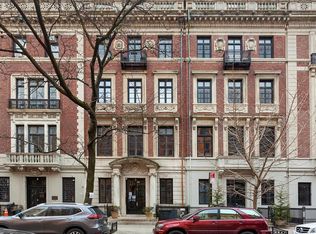 26 W 74th St APT 2A, New York, NY 10023