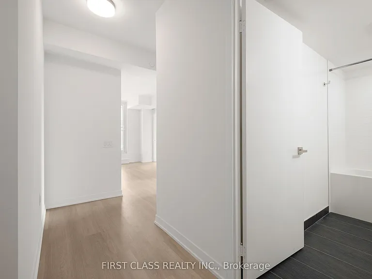 500 Wilson Ave #922 — Photo 5