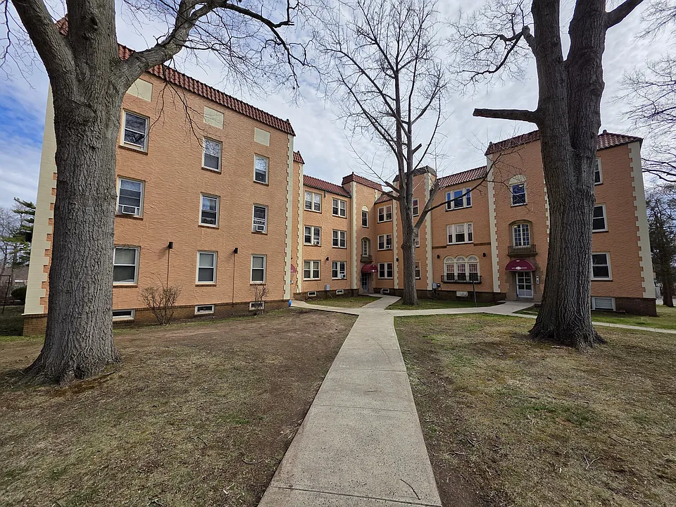 Norton Pkwy