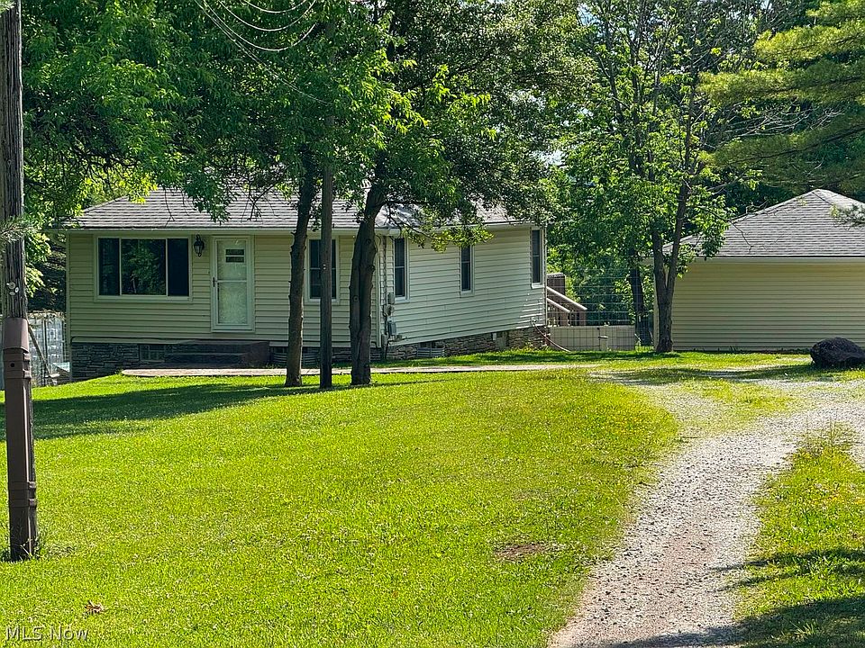 1st image of 3371 Brecksville Rd