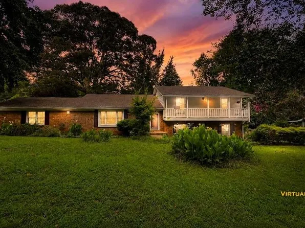 94 Stone Mill Ln NW, Marietta, GA 30064