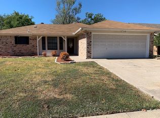 8025 Berry Brook Dr, Watauga, TX 76148