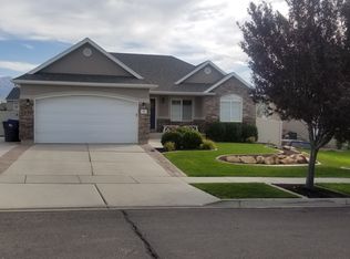 406 W Cinnamon Cir, Saratoga Springs, UT 84045