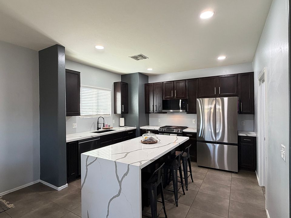 1st image of 726 S Harry P Stagg Dr #1
