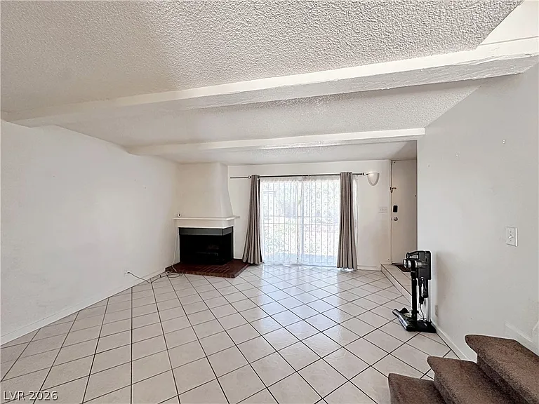 674 Rolling Green Dr #674 — Photo 12