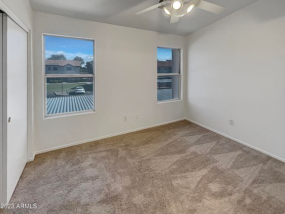 5th image of 1961 N HARTFORD Street #1092