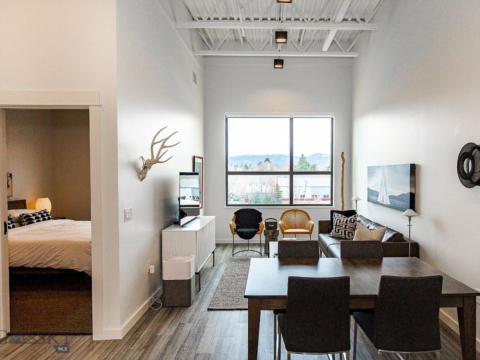 1st image of 515 W Aspen St #317