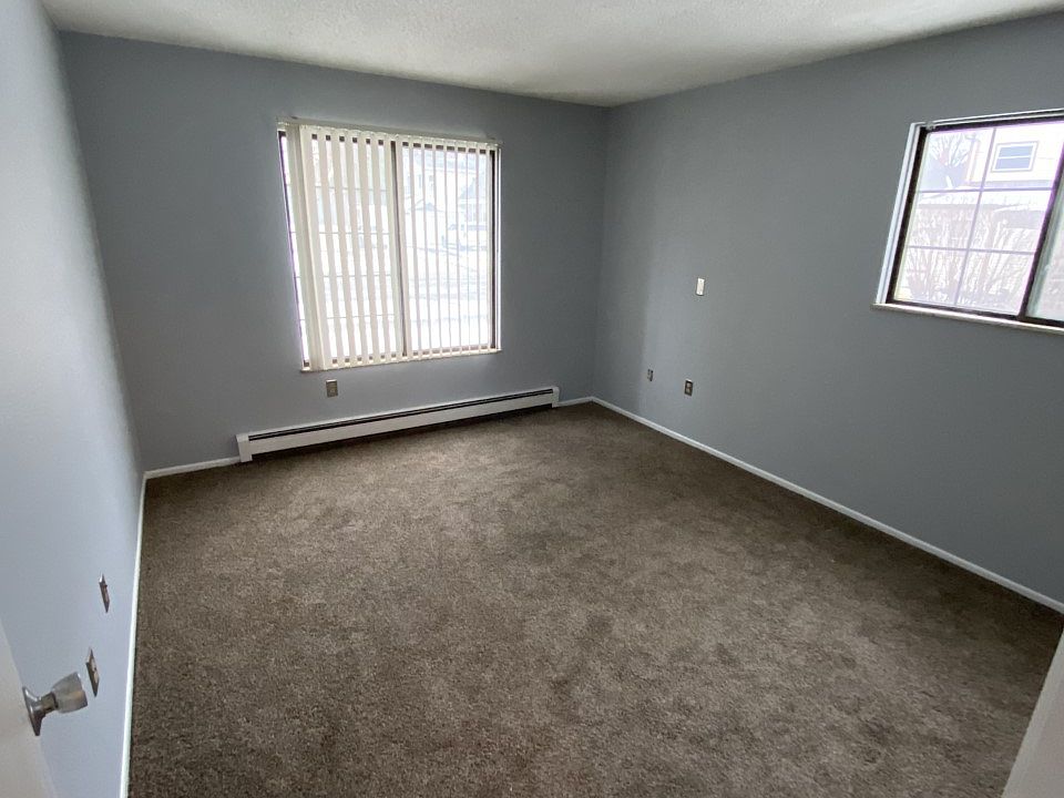 1st image of 225 N Elizabeth St #2E