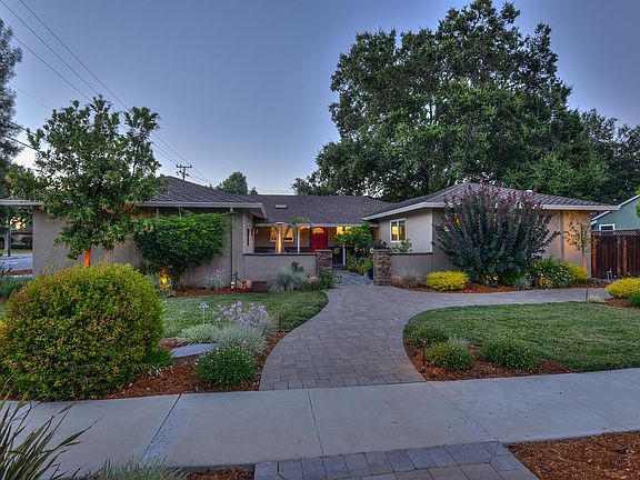 4th image of 3241 Oriole Dr