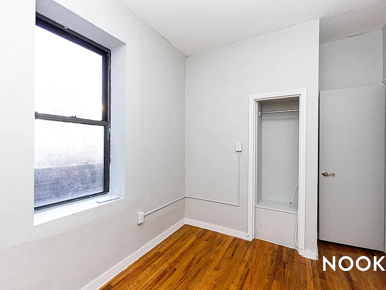 383 S 3rd St #7 — Photo 7