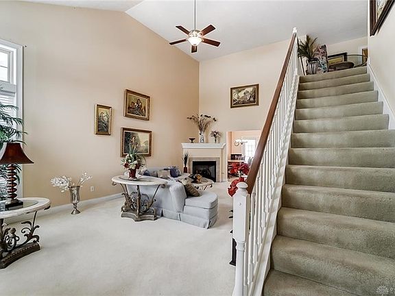 5th image of 2021 Waterfall Ln